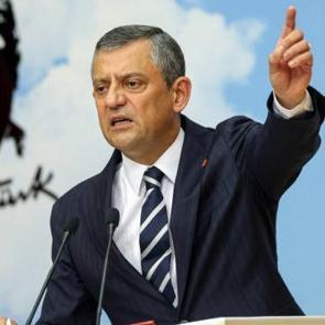 &Ouml;zg&uuml;r &Ouml;zel: CHP se&ccedil;imlere giremeyebilir