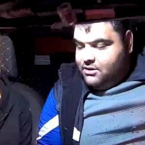 Taksiciyi &ouml;ld&uuml;r&uuml;p, takside uyuşturucu partisi yapmıştı: "K&ouml;pekler gibi pişmanım"
