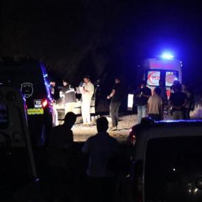 Denizli'de kanlı kavga: 1 &ouml;l&uuml;,3 yaralı! Nedeni ortaya &ccedil;ıktı 