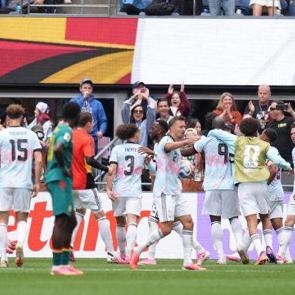 Herkes bitti derken 2-0'dan d&ouml;n&uuml;p tarih yazdılar! Zafer 120+5'te geldi