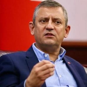 CHP&rsquo;li &Ouml;zel yabancı basında T&uuml;rkiye'yi karaladı: Milli iradeyi ve Erdoğan&rsquo;ı hedef aldı
