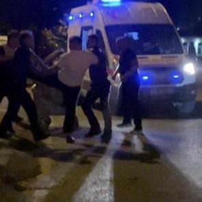 &Ccedil;ocuklar arasında bı&ccedil;aklı kavga: 1 yaralı, 1 g&ouml;zaltı