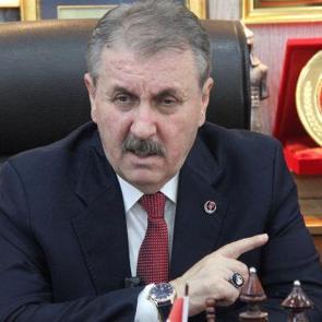 Destici: İstanbul Barosu sapkınlığa sahip &ccedil;ıkmıştır