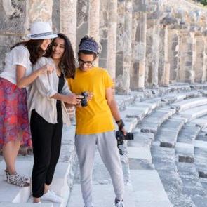 Gen&ccedil;lere &uuml;cretsiz M&uuml;zekart d&ouml;nemi başladı! İşte başvuru şartları