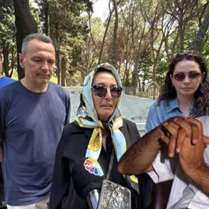 Kemal Sunal 26. &ouml;l&uuml;m yıld&ouml;n&uuml;m&uuml;nde unutulmadı: G&uuml;l Sunal'ın s&ouml;zleri y&uuml;rek burktu