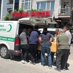 Ağa&ccedil;tan d&uuml;ş&uuml;p hastaneden taburcu olduktan 1 g&uuml;n sonra evinde &ouml;l&uuml; bulundu