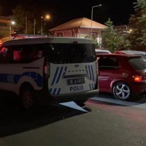 'Dur' ihtarına uymayan alkoll&uuml; s&uuml;r&uuml;c&uuml;ye 225 bin TL ceza