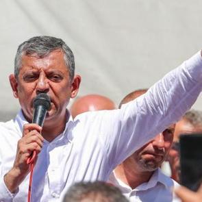 İ&ccedil;işleri Bakanlığı'na dilek&ccedil;eyi sunacak: Yeni parti i&ccedil;in g&uuml;n verdiler