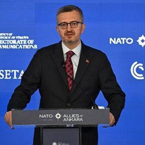 İletişim Başkanı Duran'dan NATO Zirvesi mesajı: T&uuml;rkiye d&ouml;n&uuml;ş&uuml;mde kurucu rol oynuyor