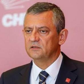 &Ouml;zg&uuml;r &Ouml;zel i&ccedil;in yolun sonu! CHP'yle ipler kopuyor