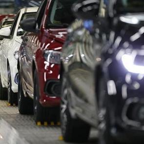 Ticaret Bakanlığı'ndan 'otomotiv sekt&ouml;r&uuml; tedbirleri' a&ccedil;ıklaması