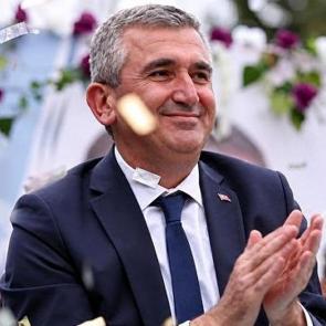 Tahliye edilen eski Belediye Başkanı yeniden tutuklandı