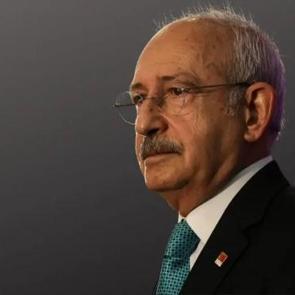CHP'de Kılı&ccedil;daroğlu d&uuml;ğmeye bastı: 52 isim g&ouml;revden alınmıştı!