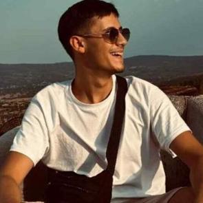 Muğla'da otomobilin &ccedil;arptığı motosikletin s&uuml;r&uuml;c&uuml;s&uuml; &ouml;ld&uuml;