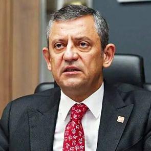 &Ouml;zg&uuml;r &Ouml;zel harekete ge&ccedil;ti: Kendinizi gizleyin, bizden işaret bekleyin