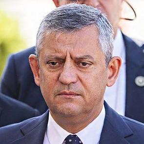 &Ouml;zg&uuml;r &Ouml;zel'in &uuml;&ccedil; planı ortaya &ccedil;ıktı! Dikkat &ccedil;eken İYİ Parti iddiası