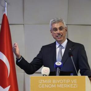 Sağlık Bakanı Memişoğlu'ndan İzmir Biyotıp ve Genom Merkezi'ne ziyaret