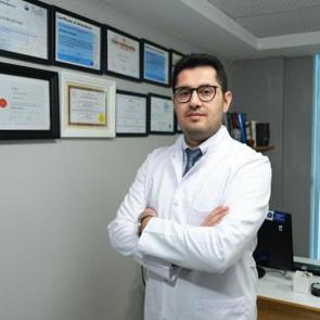 İdrar rengi ciddi hastalıkların habercisi: Uzmanı uyardı!