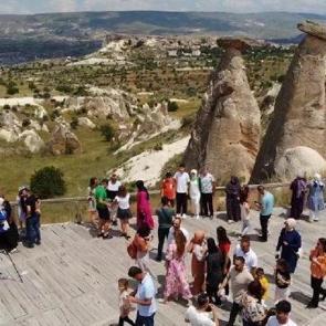 Aile ziyareti ve tatil i&ccedil;in 83 milyar lira harcadık!