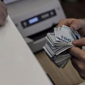 Bankalar cep yaktı: &Uuml;creti m&uuml;şteri &ouml;deyecek