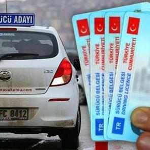 En d&uuml;ş&uuml;k emekli aylığı ve ehliyet kuralları değişiyor: ilk 7 madde Meclis'ten ge&ccedil;ti