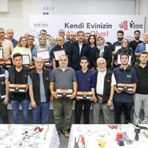 Esenler'de evlerin yeni ustaları g&ouml;reve hazır!