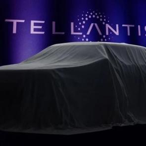 Stellantis ailesinin yeni SUV modeli i&ccedil;in geri sayım: İlk g&ouml;rsel tanıtıldı