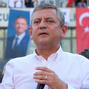 &Ouml;zg&uuml;r &Ouml;zel yeni parti i&ccedil;in d&uuml;ğmeye bastı! Kuruluş tarihi netleşti