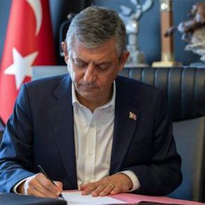 Yeni Parti'nin logosu ortaya &ccedil;ıktı