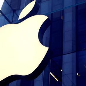 Apple'dan dev hamle: D&uuml;nyanın en değerli şirketi oldu!