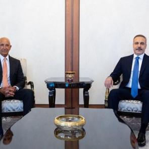 Bakan Fidan, ABD B&uuml;y&uuml;kel&ccedil;isi Barrack'ı kabul etti