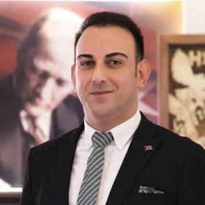 Bir belediye başkanı daha Yeni Parti'ye ge&ccedil;ti! CHP'den istifa etti