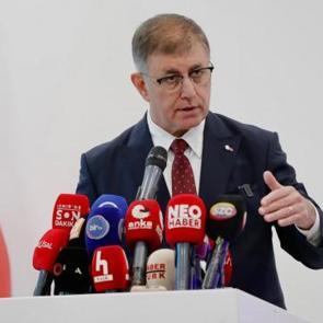 Cemil Tugay'ın AK Parti iddiası &Ouml;zg&uuml;r &Ouml;zel cephesini sarstı! Yeni Parti'den ilk a&ccedil;ıklama