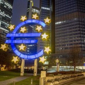 ECB: Maaş artışları kademeli olarak hızlanacak!