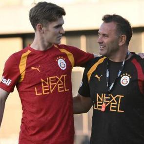 Galatasaray'da ayrılık yakın! Elias Jelert i&ccedil;in g&ouml;r&uuml;şmeler yapılıyor