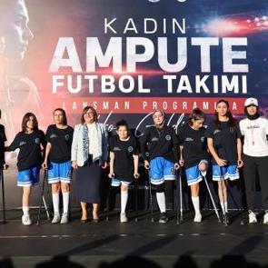 Gaziantep B&uuml;y&uuml;kşehir engelleri kaldırmaya devam ediyor