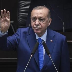 İstanbul'da dengeleri değiştirecek iddia: 4 belediye başkanı AK Parti'ye ge&ccedil;iyor!