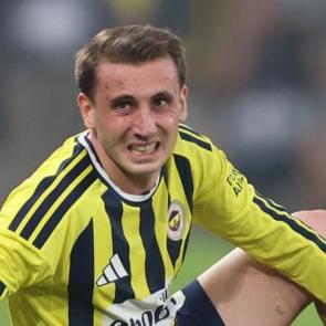 Fenerbah&ccedil;e'de Kerem Akt&uuml;rkoğlu yokları oynuyor!