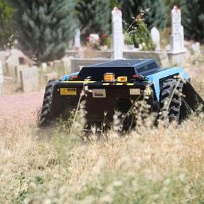 Konya B&uuml;y&uuml;kşehir, mezarlarda robot kullanmaya başladı