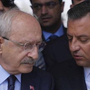 Sosyal medya krizi patladı! Yeni Parti &ccedil;alıp gitti, CHP harekete ge&ccedil;ti