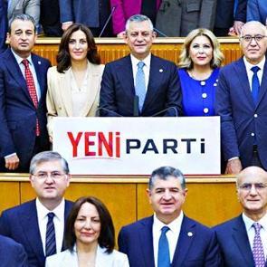 YENİ Parti'de &ouml;rg&uuml;tlenme başladı: İlk kurultay Ekim ayında