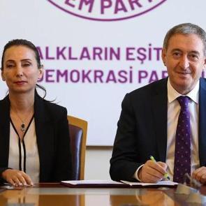 DEM Parti '&Ccedil;er&ccedil;eve Yasa Teklifi'ni imzaladı