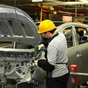 Otomotiv devinin T&uuml;rkiye şubesinde b&uuml;y&uuml;k sarsıntı! Sabah gelen haber herkesi şaşırttı