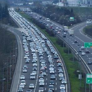 Yola &ccedil;ıkacaklar dikkat: Anadolu Otoyolu'nun İstanbul y&ouml;n&uuml; trafiğe kapatılacak!