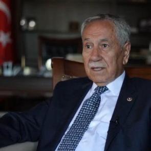 AK Parti&rsquo;nin 25&rsquo;inci yıl tartışması! Arın&ccedil; Erdoğan&rsquo;a sitem etti: Biz de vardık
