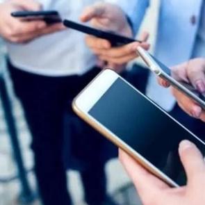Efsane model tarih oluyor! Samsung fişini &ccedil;ekti
