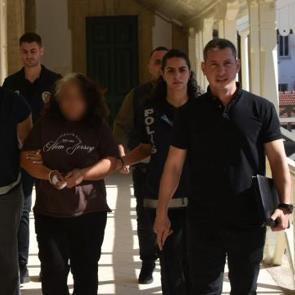 Kocasını uykusunda &ouml;ld&uuml;ren kadının savunması ortaya &ccedil;ıktı