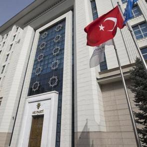 AK Parti'den 'Ter&ouml;rs&uuml;z T&uuml;rkiye' yazısı: 'Af ya da pazarlık s&uuml;reci değildir'
