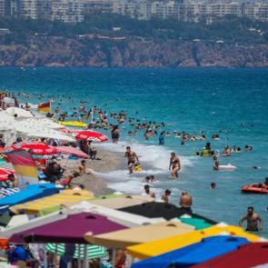 Antalya d&uuml;nyaca &uuml;nl&uuml; şehirleri solladı! A&ccedil;ık ara birinci oldu