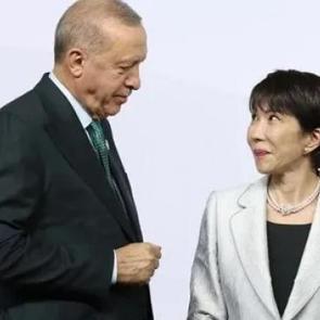 Cumhurbaşkanı Erdoğan, Japonya Başbakanı ile g&ouml;r&uuml;şt&uuml;